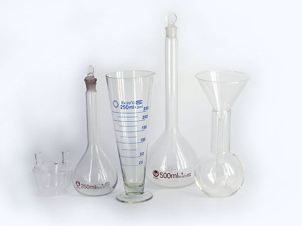 正確選購(gòu)實(shí)驗(yàn)室玻璃儀器注意事項(xiàng)