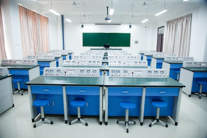 標(biāo)準(zhǔn)物理實(shí)驗(yàn)室